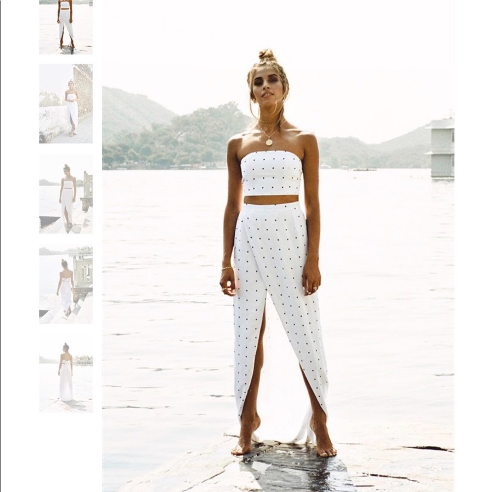 Two piece - Skirt and strapless top